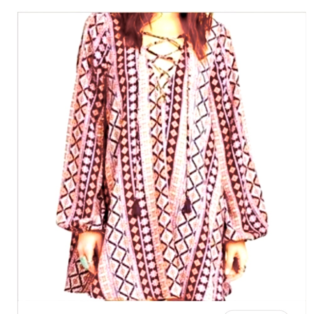 Show Me Your Mumu. Lighting Bird Tunic. New with tag. Medium.